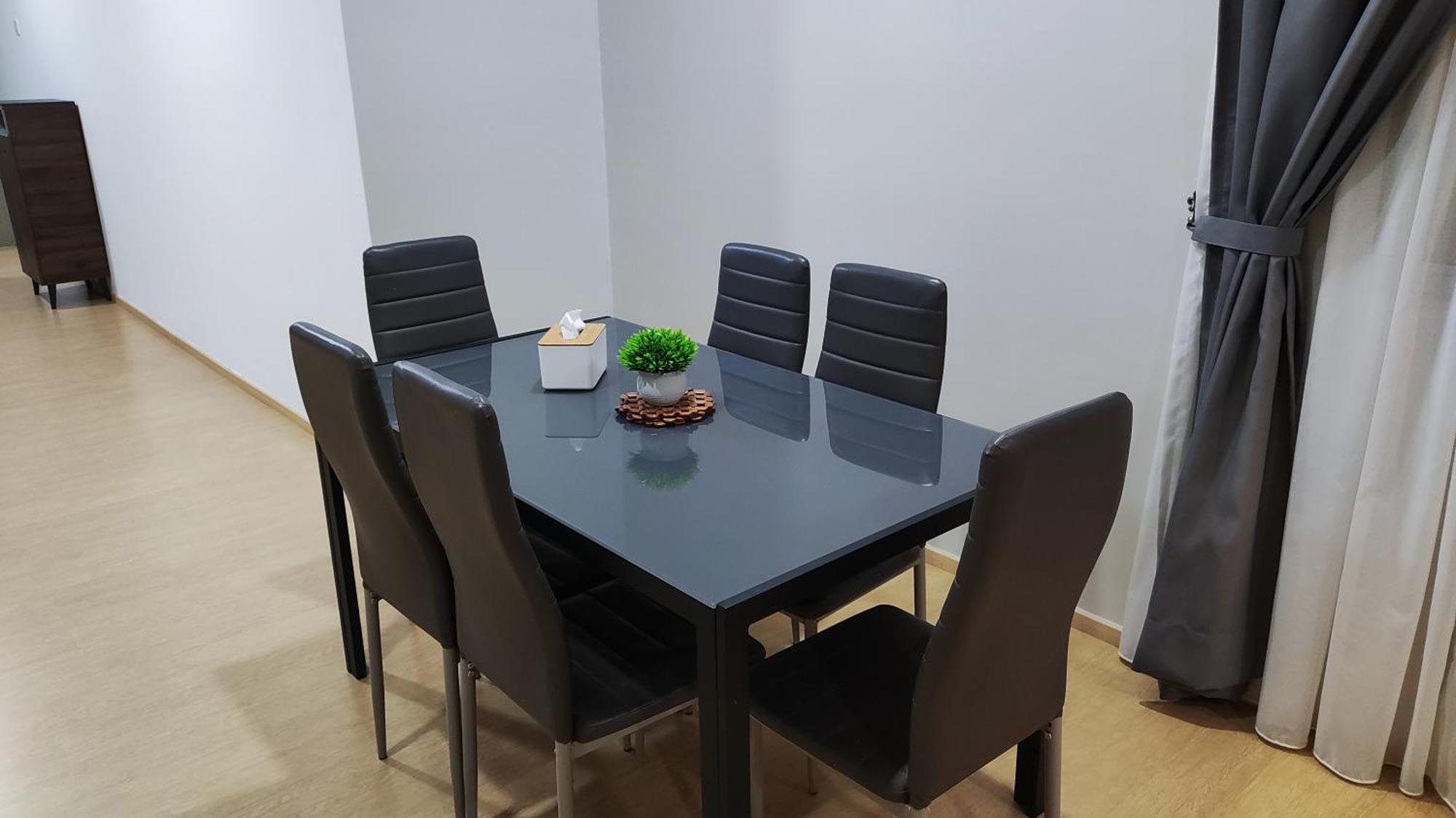 Apartment A One *