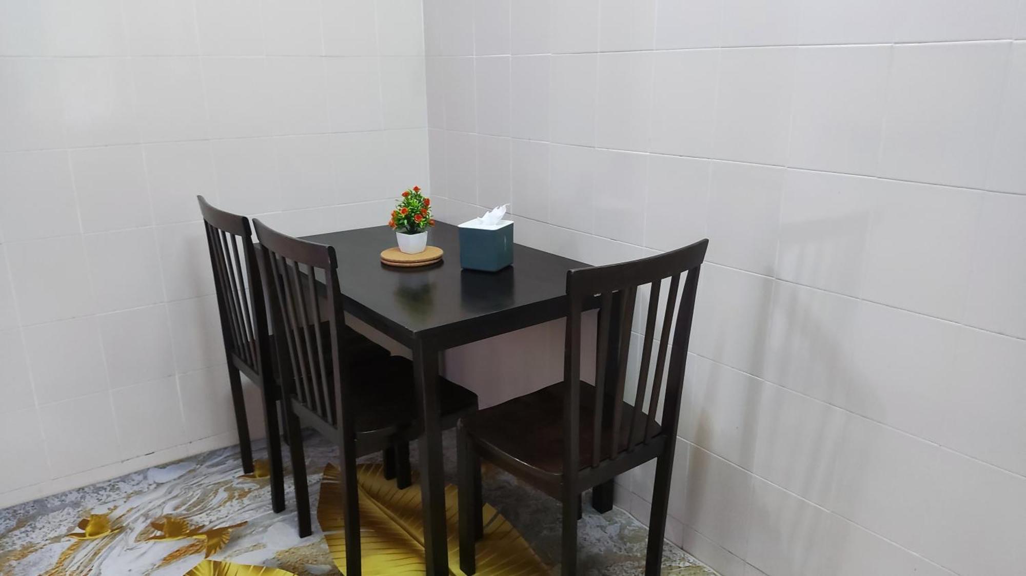 Apartment A One *